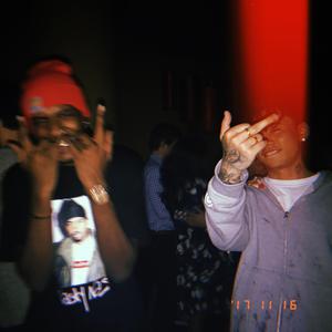 猛男插少妇逼流水视频
